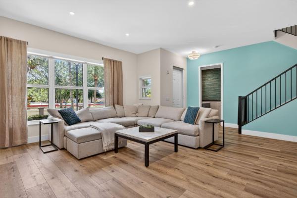 Wilton Station, 2609 NE 14th Ave #105, Wilton Manors, Florida 33334, image 1