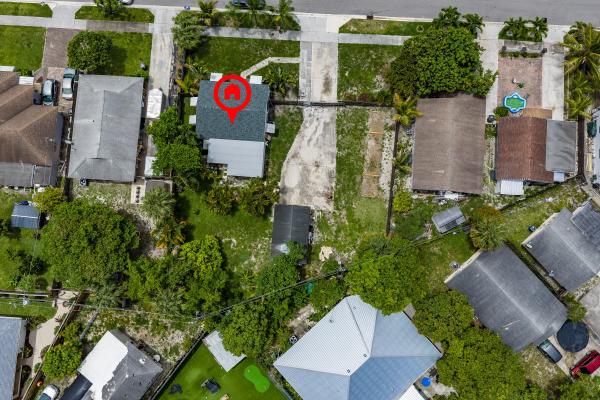 Bonnyview, 1007 Charles St, West Palm Beach, Florida 33401, image 2