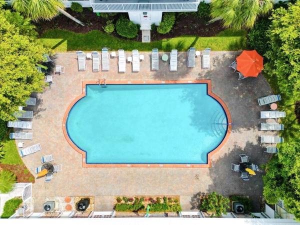 400 S Cypress Rd #404, Pompano Beach, Florida 33060, image 1