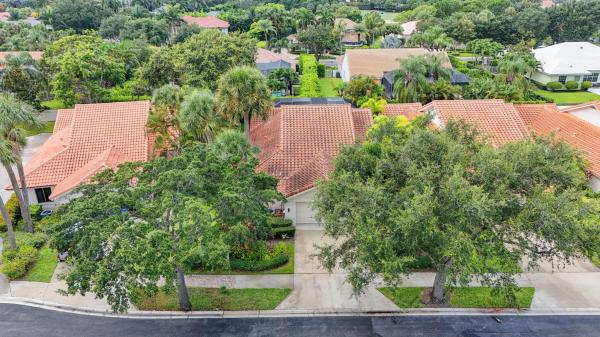 Villas Of Bear Lakes Estates North, 2613 Mohawk Cir, West Palm Beach, Florida 33409, image 1