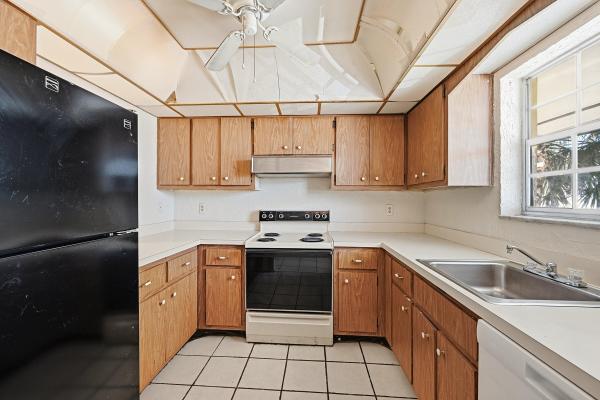 2160 NE 36th St #37, Lighthouse Point, Florida 33064, image 2