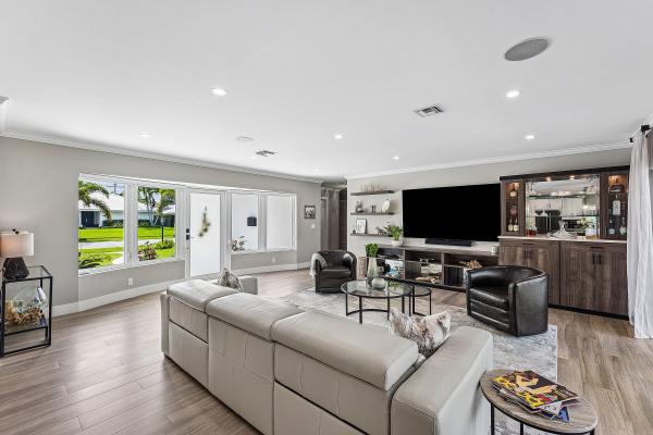 Camino Gardens, 1298 Walnut Ter, Boca Raton, Florida 33486, image 3
