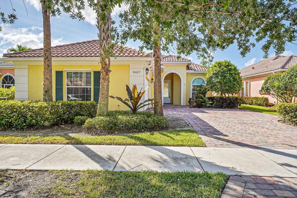 11427 SW Rockingham Dr, Port St. Lucie, Florida 34987, image 3