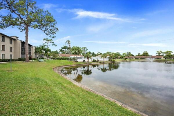 Pine Ridge North 3, 708 Sunny Pine Way #B1, Greenacres, Florida 33415, image 3