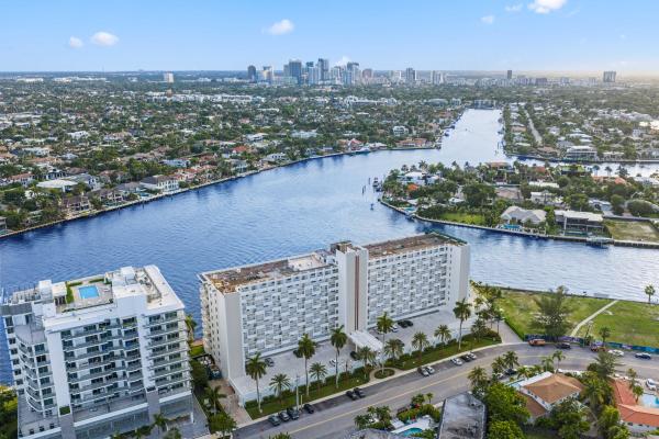 Bayshore Towers, 511 Bayshore Dr #401, Fort Lauderdale, Florida 33304, image 3