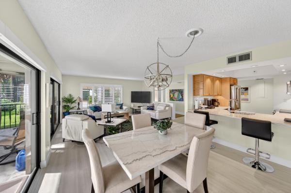 218 NE Edgewater Dr, Fort Pierce, Florida 34996, image 2
