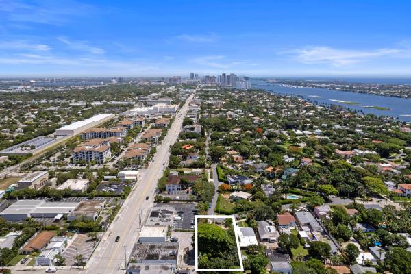 330 Marlborough Pl, West Palm Beach, Florida 33405, image 2