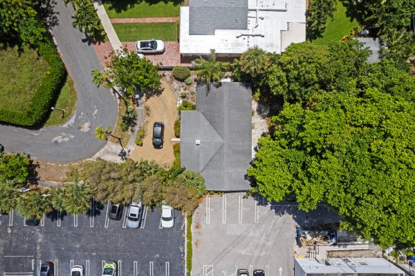 330 Marlborough Pl, West Palm Beach, Florida 33405, image 2