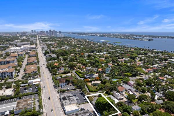 330 Marlborough Pl, West Palm Beach, Florida 33405, image 1