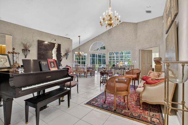Misty Oaks At Palm-Aire, 526 Misty Oaks Dr, Pompano Beach, Florida 33069, image 2