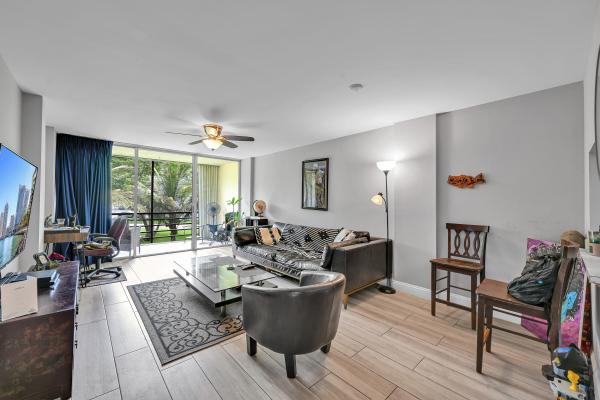 Royal Park, 103 Royal Park Dr #2E, Oakland Park, Florida 33309, image 3