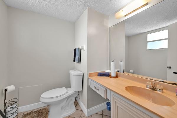 Royal Park, 103 Royal Park Dr #2E, Oakland Park, Florida 33309, image 3