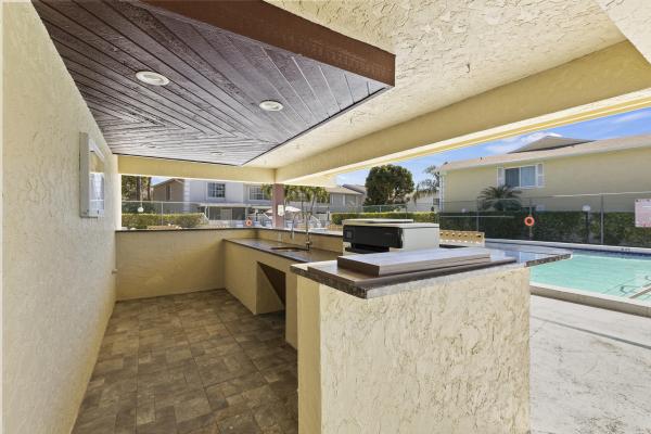 The Charter Club Of Palm Beach, 218 Foxtail Dr #G, Greenacres, Florida 33415, image 1