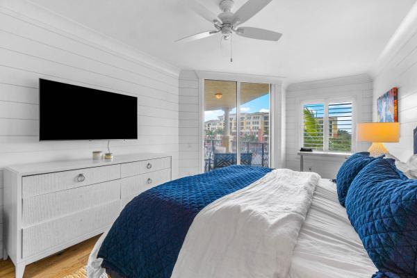 The Pointe At Jupiter Yacht Club, 340 S Us Highway 1 #301, Jupiter, Florida 33477, image 1