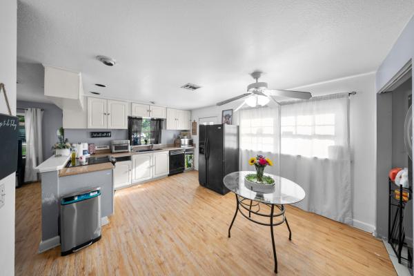 3516 Avenue F, Fort Pierce, Florida 34947, image 3