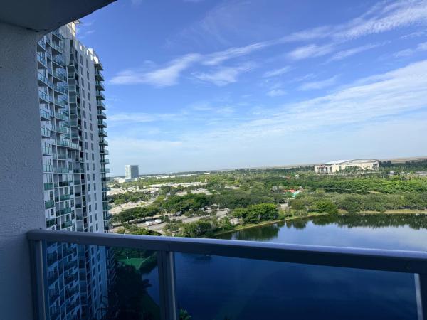 Tao Sawgrass, 2641 N Flamingo Rd #1604N, Sunrise, Florida 33323, image 3