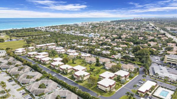 Villas On The Green, 717 S Us Highway 1 #309, Jupiter, Florida 33477, image 1