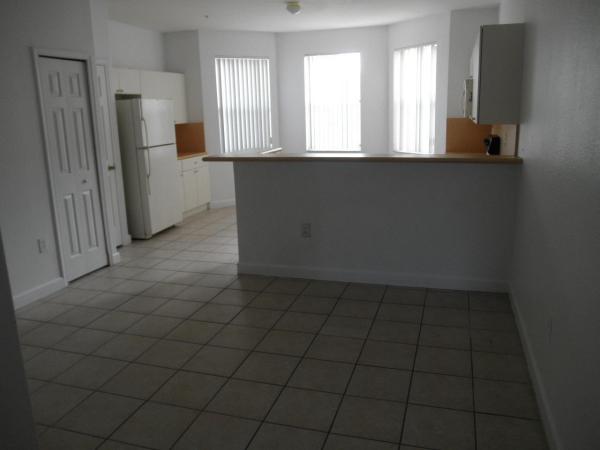 Shoma Townhomes At Royal Palm Beach, 3002 Shoma Dr, Royal Palm Beach, Florida 33414, image 2