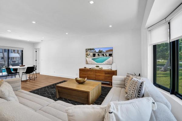 Tropic Isle, 933 Banyan Dr, Delray Beach, Florida 33483, image 1