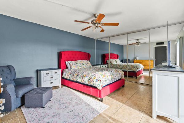 Lakewood Of Palm Springs, 29 Lake Arbor Dr, Palm Springs, Florida 33461, image 2