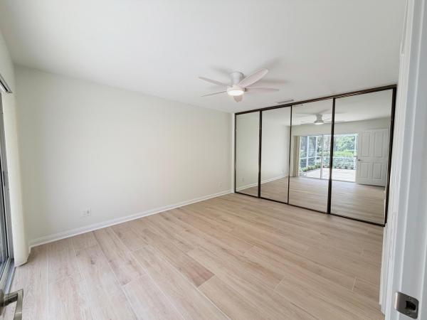 Sun Terrace At The Oaks, 6104 Red Oak Ct, Palm Beach Gardens, Florida 33410, image 2