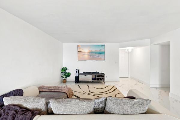 Pompano Atlantis, 1000 S Ocean Blvd #14O, Pompano Beach, Florida 33062, image 2