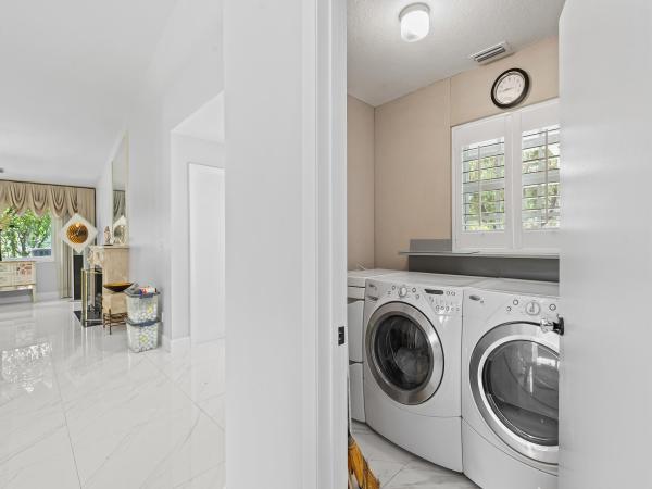 Oak Knoll Estates, 1750 W Oak Knoll Cir, Davie, Florida 33324, image 2