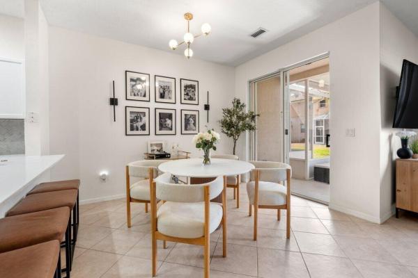 Seminole Lakes, 453 Rainbow Springs Ter, Royal Palm Beach, Florida 33411, image 2