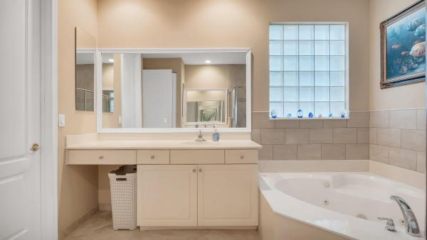 Mizner Falls, 7049 Veneto Dr, Boynton Beach, Florida 33437, image 3