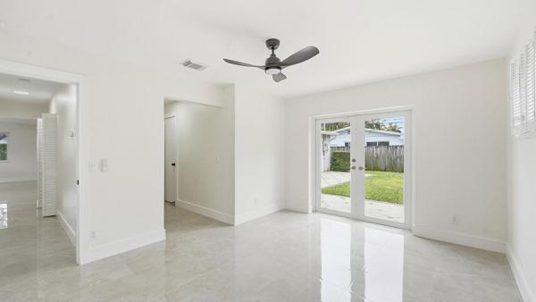 21020 Highland Lakes Blvd, Unincorporated Dade County, Florida 33179, image 1