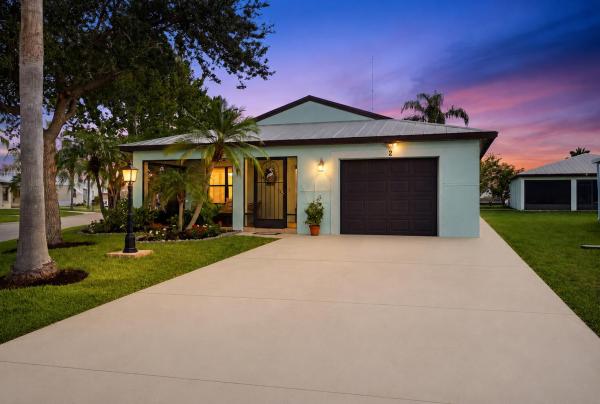 Spanish Lakes One, 2 Guava Ln, Port St. Lucie, Florida 34952, image 2