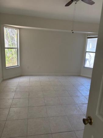Swan Park, 533 NW Avon Ave, Port St. Lucie, Florida 34983, image 1