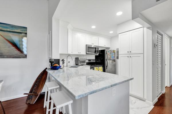 The Palm Club, 1008 Green Pine Blvd #D3, West Palm Beach, Florida 33409, image 1