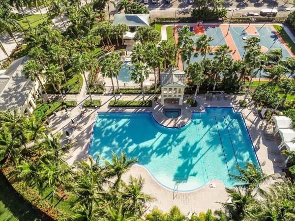 Saybrook, 2112 Bellcrest Ct, Royal Palm Beach, Florida 33411, image 2