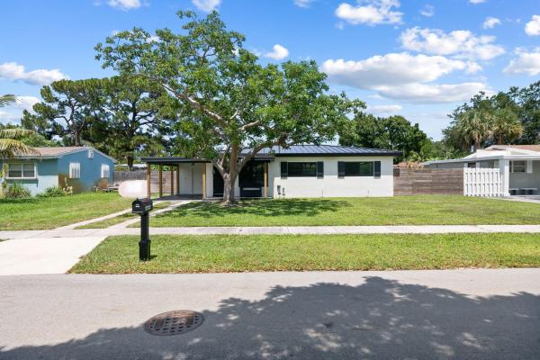 Lyons Park, 1032 SW 1st Ter, Pompano Beach, Florida 33060, image 2