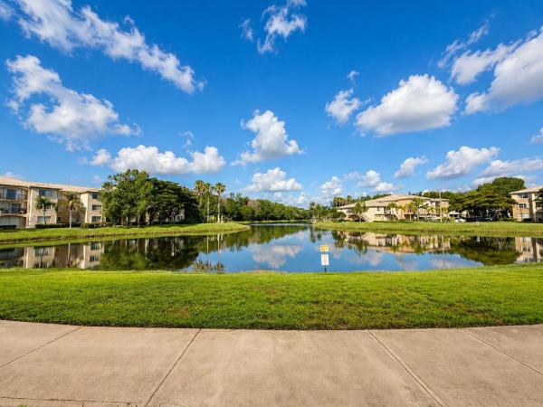 Grand View At Crestwood, 600 Crestwood Ct N #617, Royal Palm Beach, Florida 33411, image 2