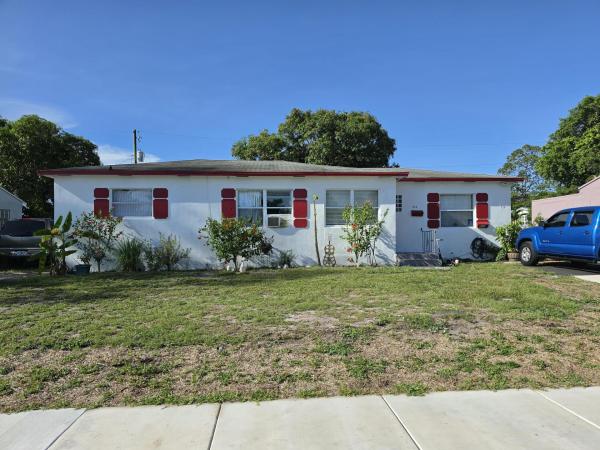 Northmore, 814 42nd St, West Palm Beach, Florida 33407, image 2