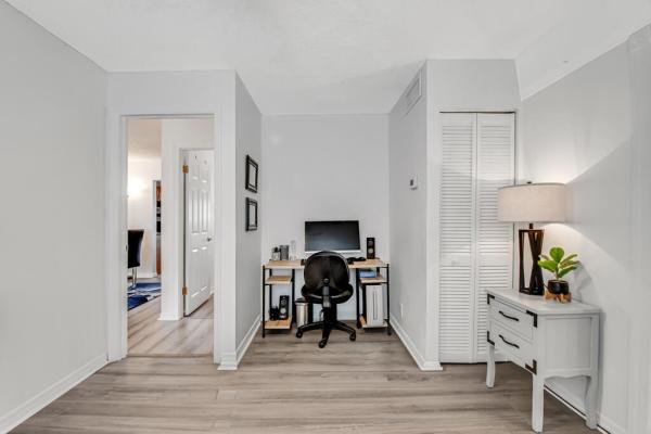 216 Lake Dora Dr, West Palm Beach, Florida 33411, image 2
