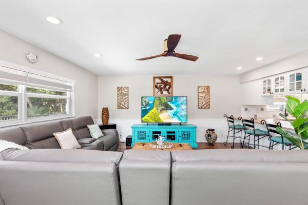 1222 NW 113th Ter, Coral Springs, Florida 33071, image 2