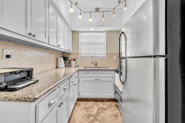 Palm Royal, 40 SE 13th St #A2, Boca Raton, Florida 33432, image 3