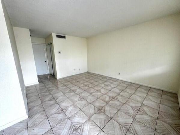116 N F St #7, Lake Worth, Florida 33460, image 1