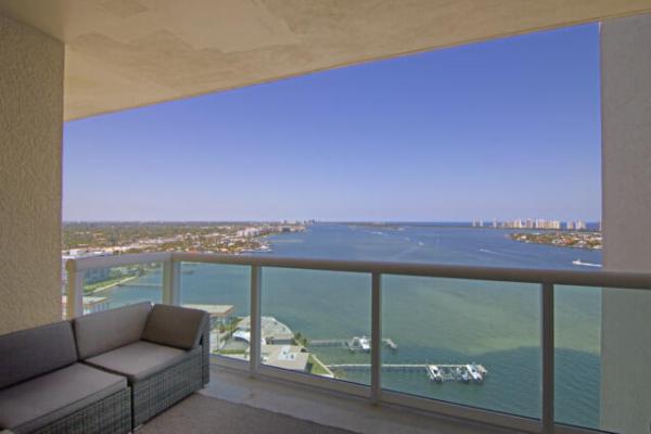 2650 Lake Shore Dr #2203, Riviera Beach, Florida 33404, image 3