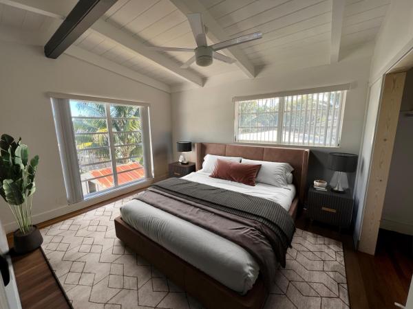 Lauderdale Isles, 2518 Key Largo Ln, Fort Lauderdale, Florida 33312, image 1