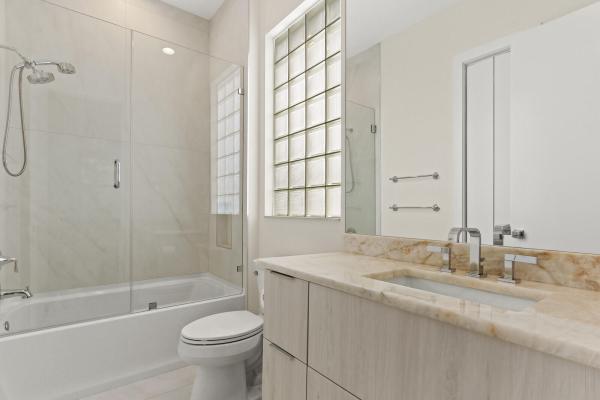 Villa Vizcaya, 408 Via Placita, Palm Beach Gardens, Florida 33418, image 3