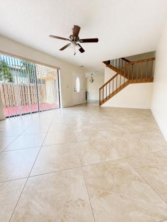 Lakewood Of Palm Springs, 168 Lake Arbor Dr, Palm Springs, Florida 33461, image 3