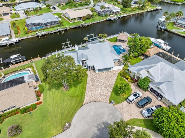 Queens Cove, 123 Queen Ann Ct, Fort Pierce, Florida 34949, image 2