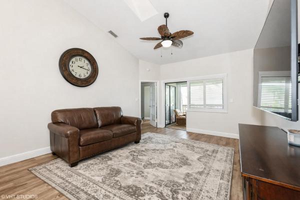 805 Harbour Pointe Way, Greenacres, Florida 33413, image 2