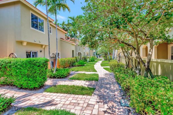 103 Monterey Bay Dr, Boynton Beach, Florida 33426, image 1