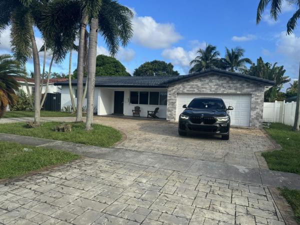 Hollywood Hills, 5424 Garfield St, Hollywood, Florida 33021, image 3