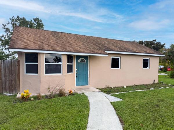 Palm Beach Colony, 752 Orchid Dr, Royal Palm Beach, Florida 33411, image 3